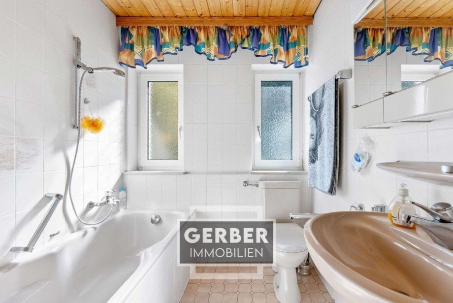 20 OG Zweifamilienhaus Issigau Kemlas