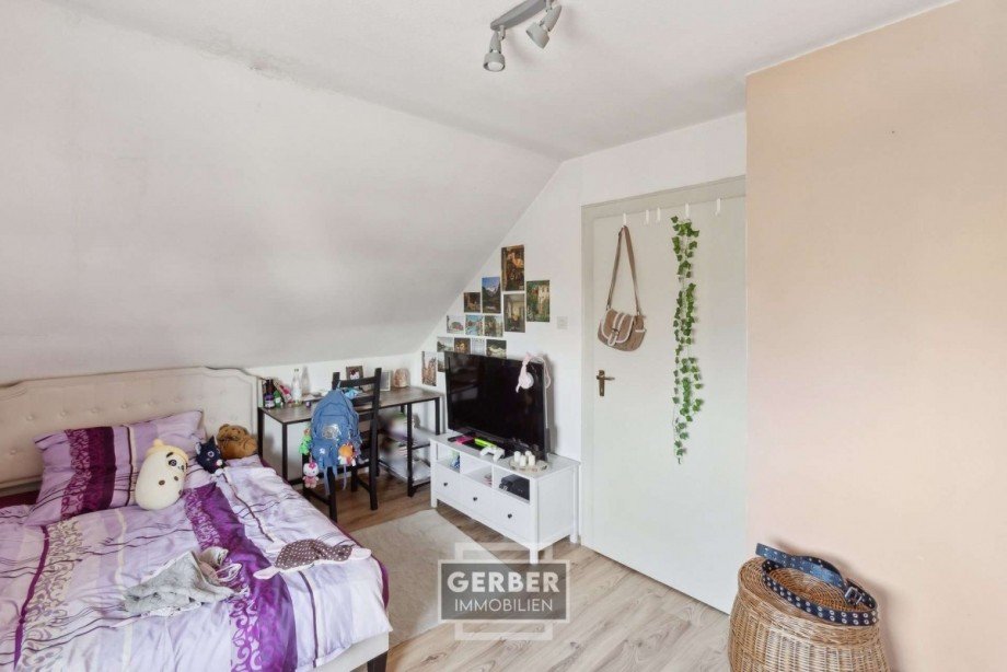 DG Zimmer 5 Doppelhaush�lfte Helmbrechts