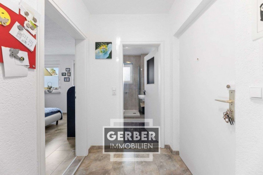 12 Flur Etagenwohnung Hof