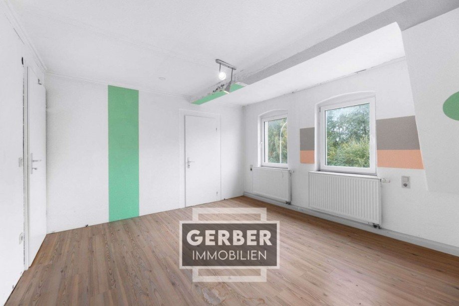 09 OG Schlafzimmer mit T�r DG Reihenmittelhaus M�nchberg
