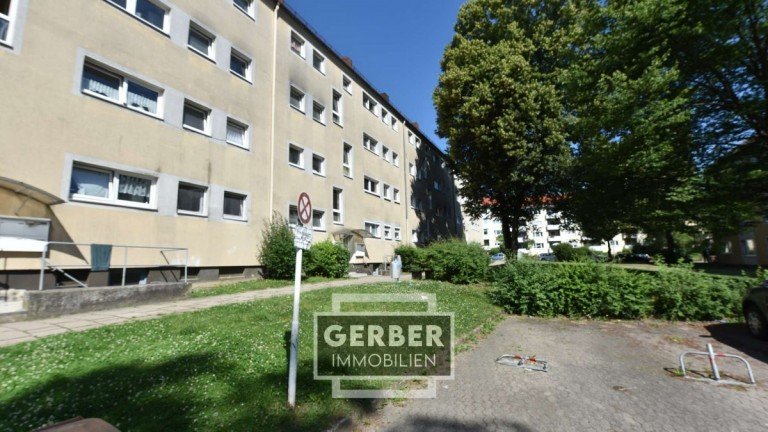 Au�enansicht Eingangsseite Hof Etagenwohnung Freie 3-Zimmer ETW in Hof, N�he Amtsgericht