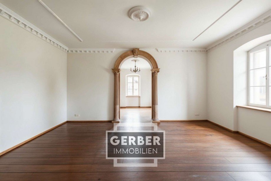 EG Master Schlafzimmer - (KI generiert) Haus Hof