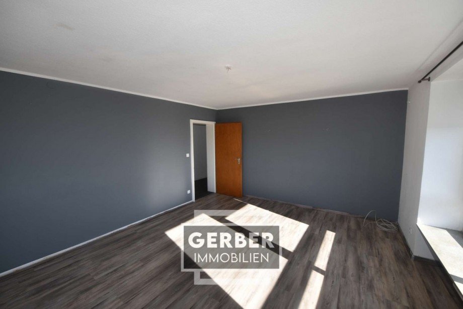 Wohnzimmer Etagenwohnung Berg