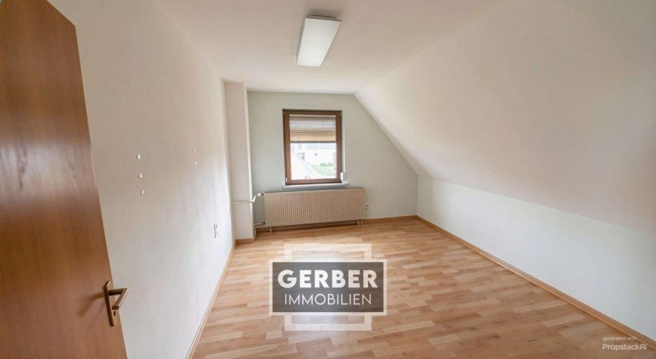 Dachgeschoss Zimmer - (KI generiert) Einfamilienhaus Rosenthal am Rennsteig