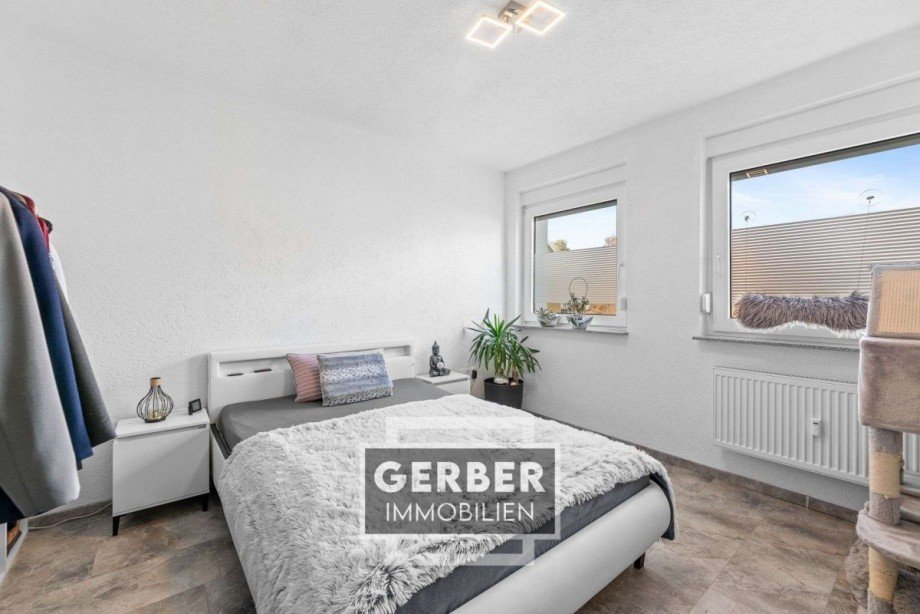 09 Schlafzimmer Etagenwohnung Hof