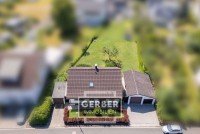 Bild (285fcc42199388bdfaee977b931596ae): Gepflegtes Haus mit Wohnmobilgarage