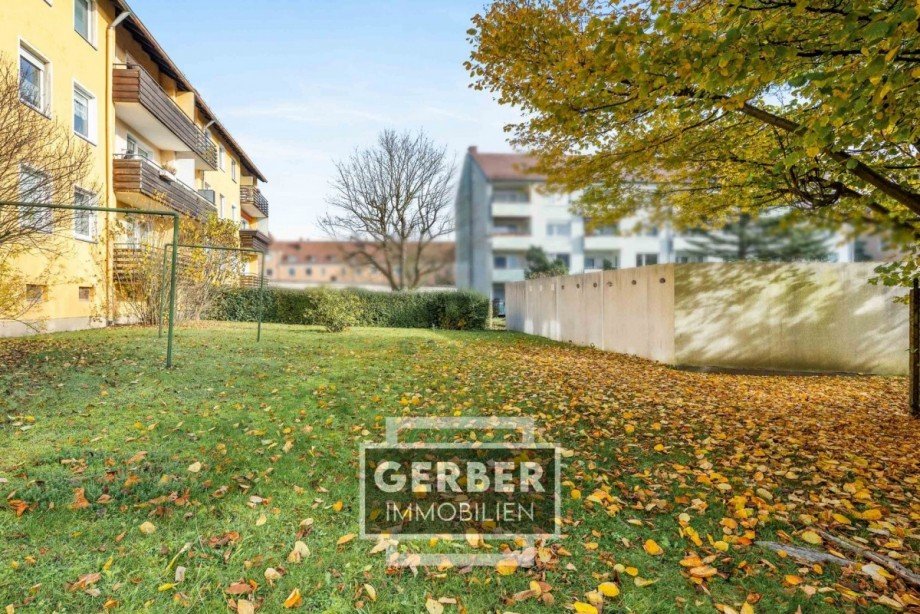 03 Au�en Etagenwohnung Hof