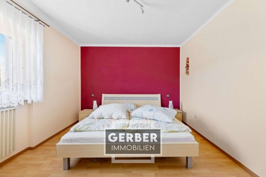 18 OG Zweifamilienhaus Issigau Kemlas