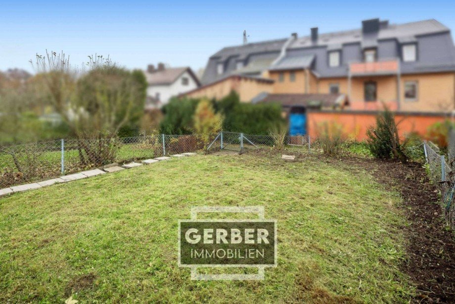 13 Garten R�ckseite Reihenmittelhaus Hof / Hofeck