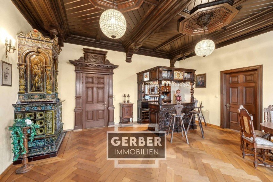 OG Englische Bar, Wohnbereich ca. 33m� Haus Hof