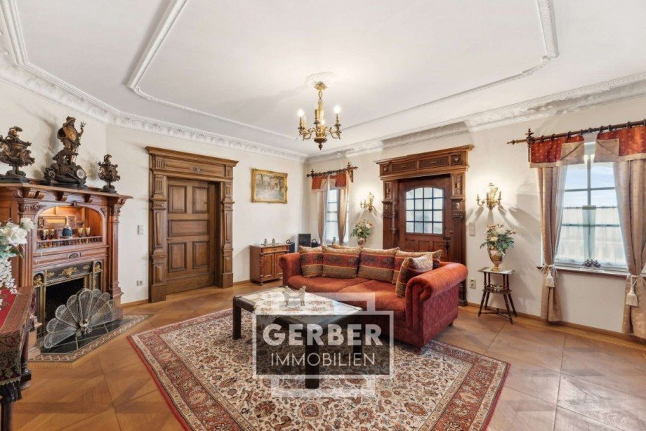 EG Wohnbereich mit Zugang gro�e Terrasse Haus Hof