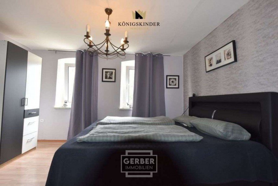OG Schlafzimmer 1 Einfamilienhaus Helmbrechts