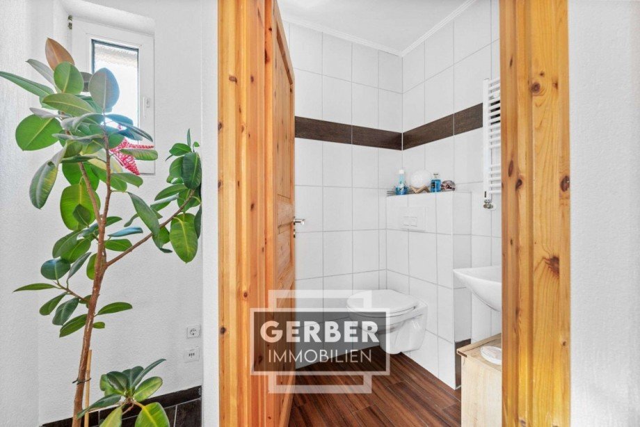 19 EG, G�ste-WC Einfamilienhaus Selbitz