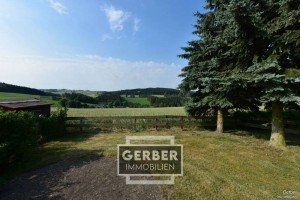 Hauptbild Wie ein Reiheneckhaus! Charmantes Garten-Refugium im Frankenwald