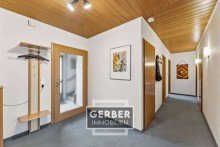 EG Flur Gepflegtes Haus mit Wohnmobilgarage