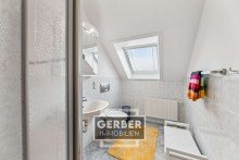 DG Bad mit Dusche Gepflegtes Haus mit Wohnmobilgarage
