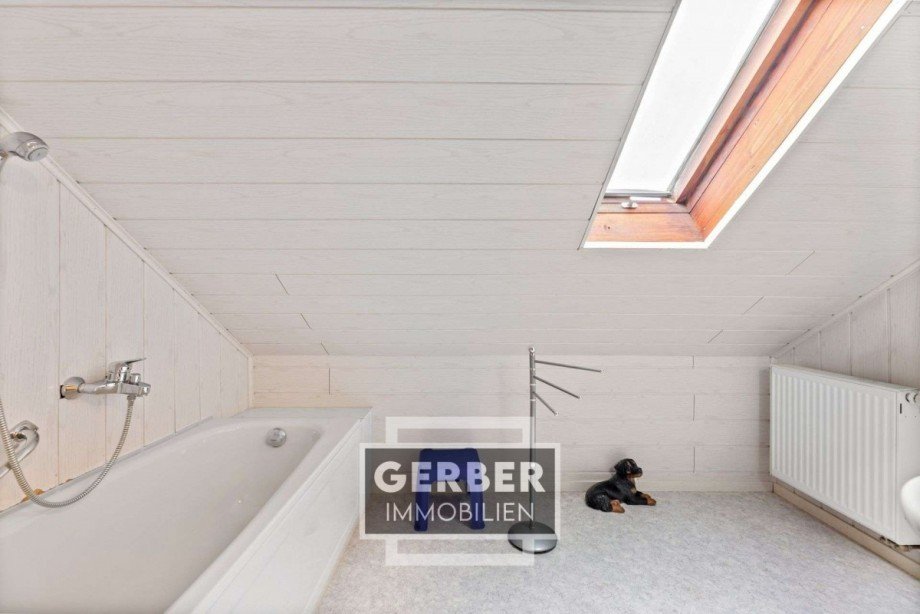 31kl 2. OG, Bad Zweifamilienhaus Geroldsgr�n Steinbach