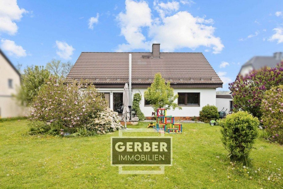 09 Au�en Einfamilienhaus Selbitz