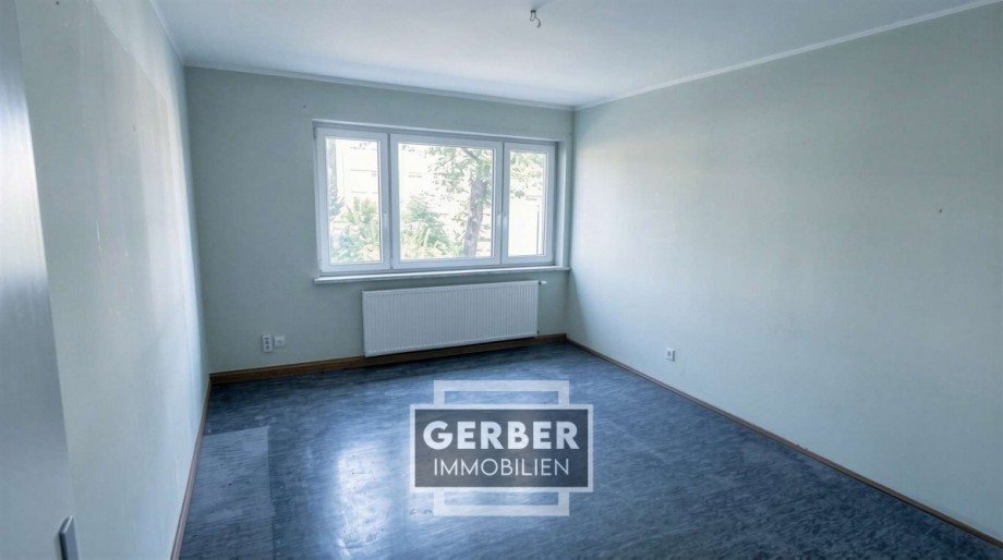 Zimmer 1 Etagenwohnung Hof