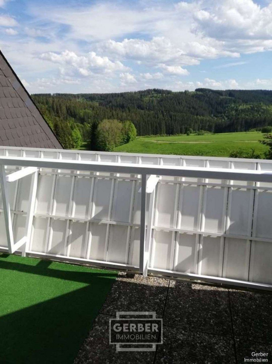 86d45a3d-5a41-4e4c-b17d-d39edf Dachgeschosswohnung schwarzenbach am Wald Rodeck