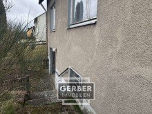 Au�enansicht Sanierungsobjekt nur f�r Handwerker, Schimmel