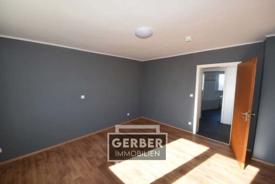 Schlafzimmer Etagenwohnung Berg