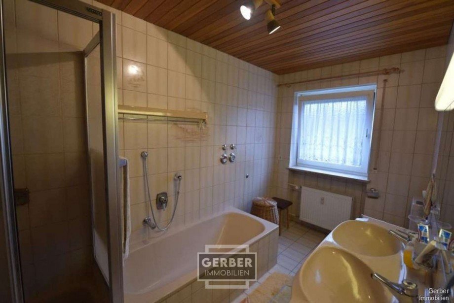 Bad Wohnung Naila