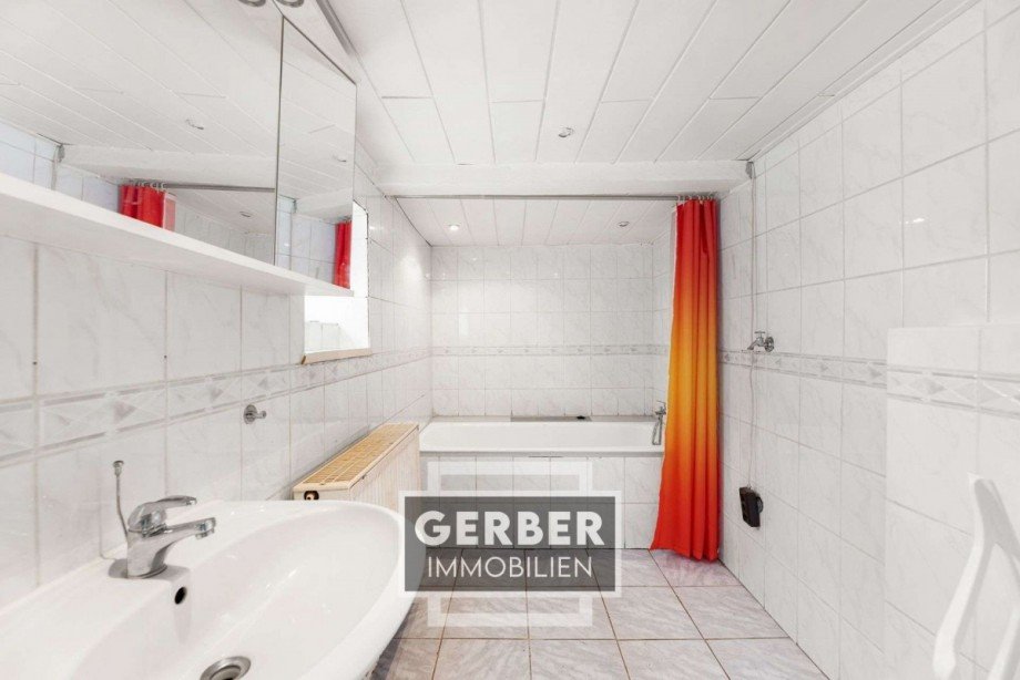 03 EG Badezimmer Reihenmittelhaus M�nchberg