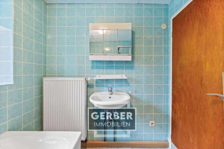 18kl EG, Bad Zweifamilienhaus Geroldsgr�n Steinbach