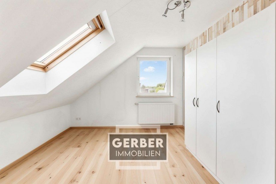 29 OG Zimmer 1 - Renovierungsvorschlag Einfamilienhaus Falkenstein/Vogtland Trieb