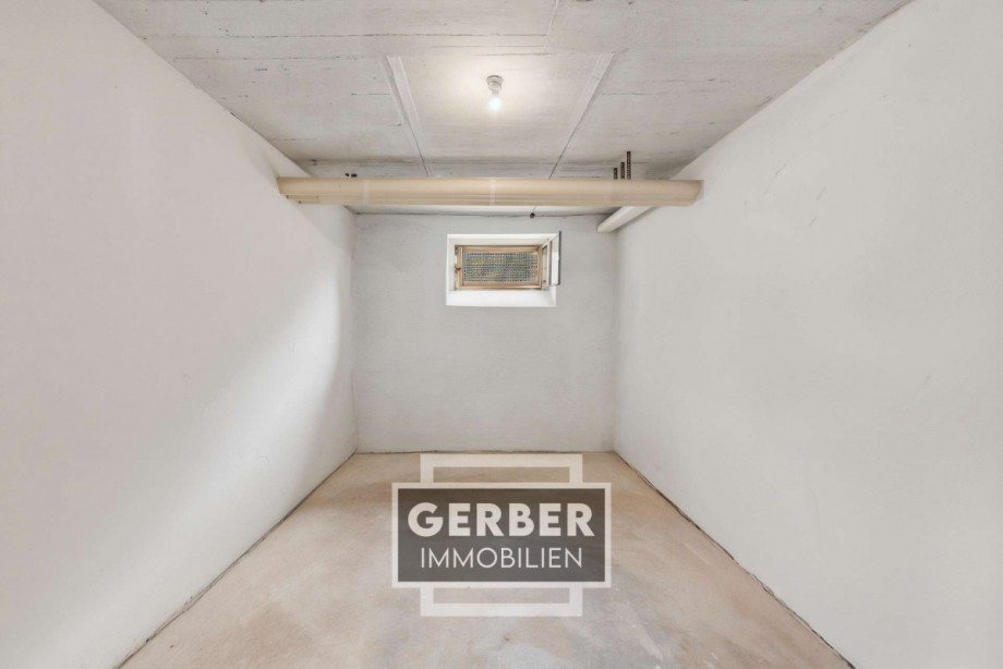 16 Keller Etagenwohnung Hof