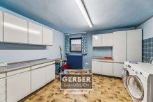 KG HWR beheizbar Gepflegtes Haus mit Wohnmobilgarage