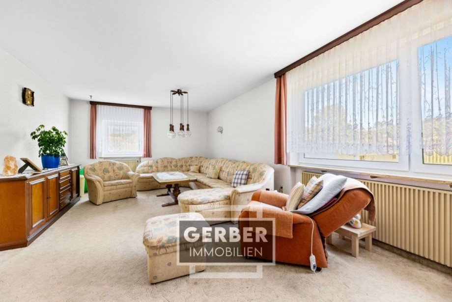 13 EG - Wohnzimmer Anbau Zweifamilienhaus Issigau Kemlas