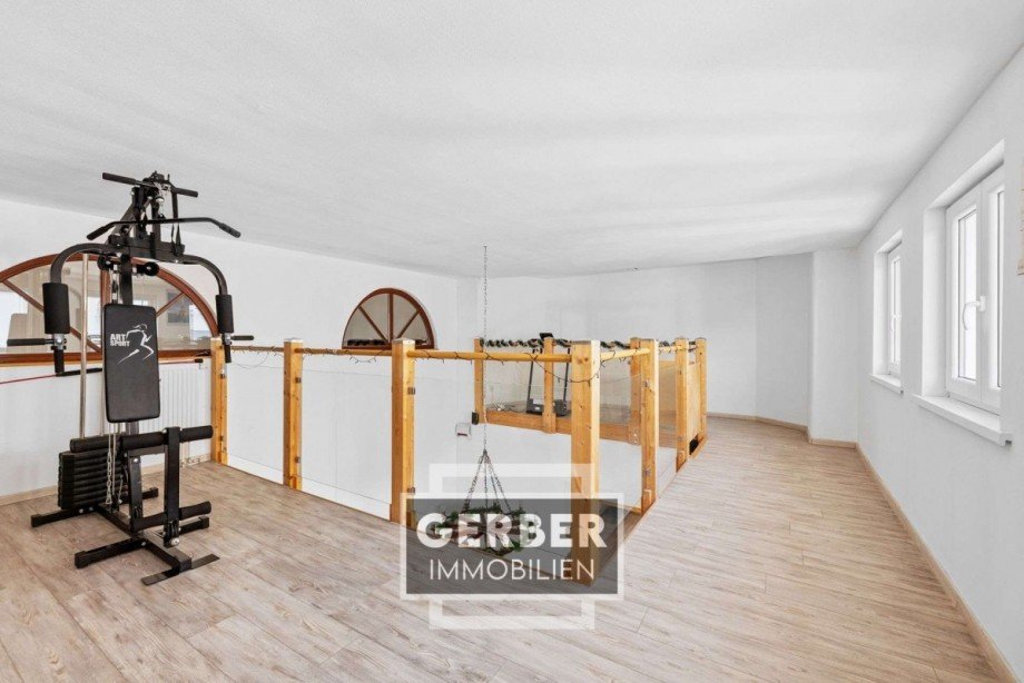 32 OG, Galerie Einfamilienhaus Selbitz