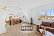 16 EG, Wohnzimmer, Blick zum Esszimmer Renoviertes Haus mit Galerie, 2,3km vom Klinikum Naila