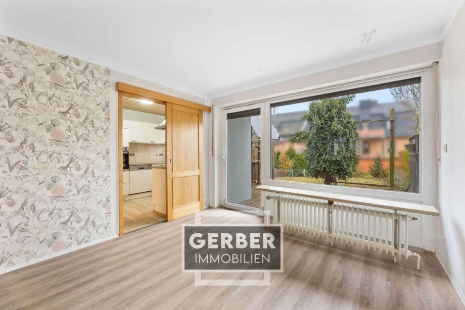 15 EG Wohnzimmer Reihenmittelhaus Hof / Hofeck