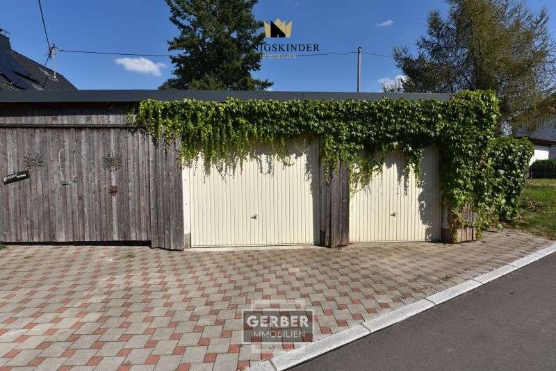 Garagen au�en Einfamilienhaus Helmbrechts