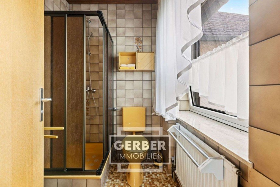 28 OG eines der 4 B�der OG Einfamilienhaus Schwarzenbach am Wald - D�bra